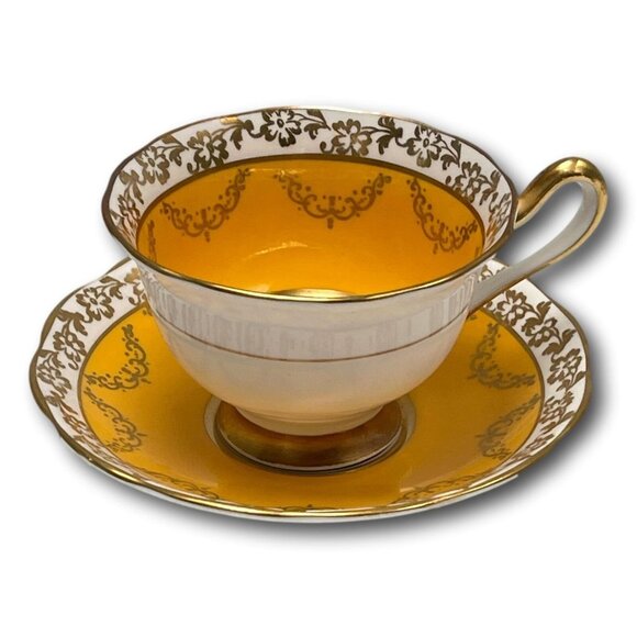 Royal Albert Teacup Saucer Porcelain Fine Bone China Yellow UK 1950s - Picture 6 of 12
